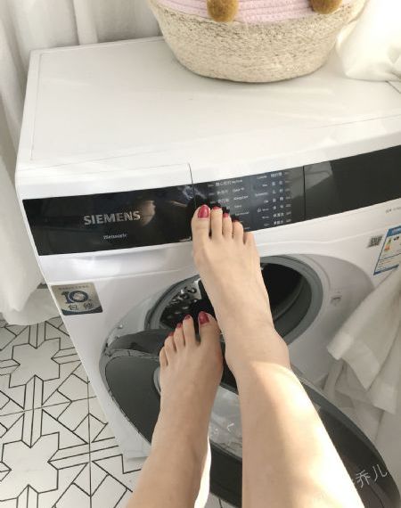 朱韵《点燃我温暖你》