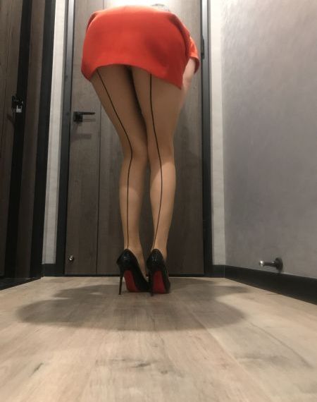成人黄色小电影